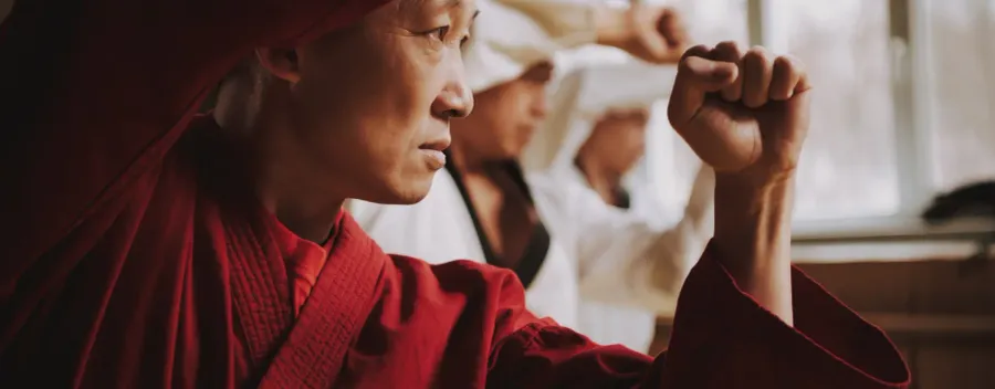 Desvelando el Significado Profundo de "Sensei": Más Allá de un Simple Término